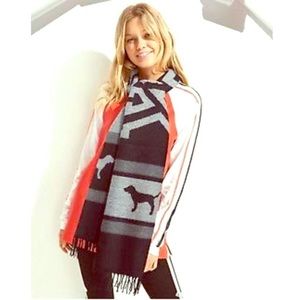 Victoria’s Secret PINK scarf